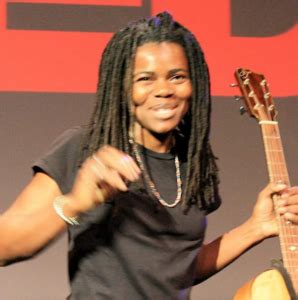 aneta chapman|Tracy Chapman Sibling: Exploring Aneta’s Journey。